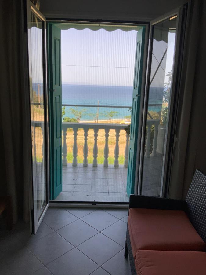Xenia Apartment Коккари Экстерьер фото